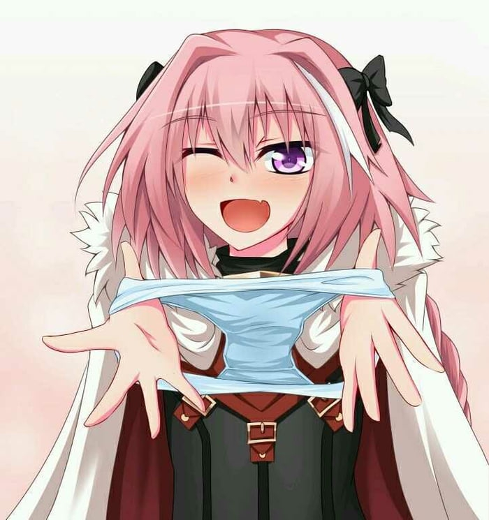 700x745