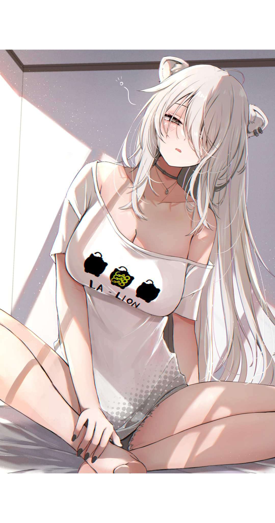 1079x2048