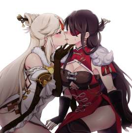883x888
