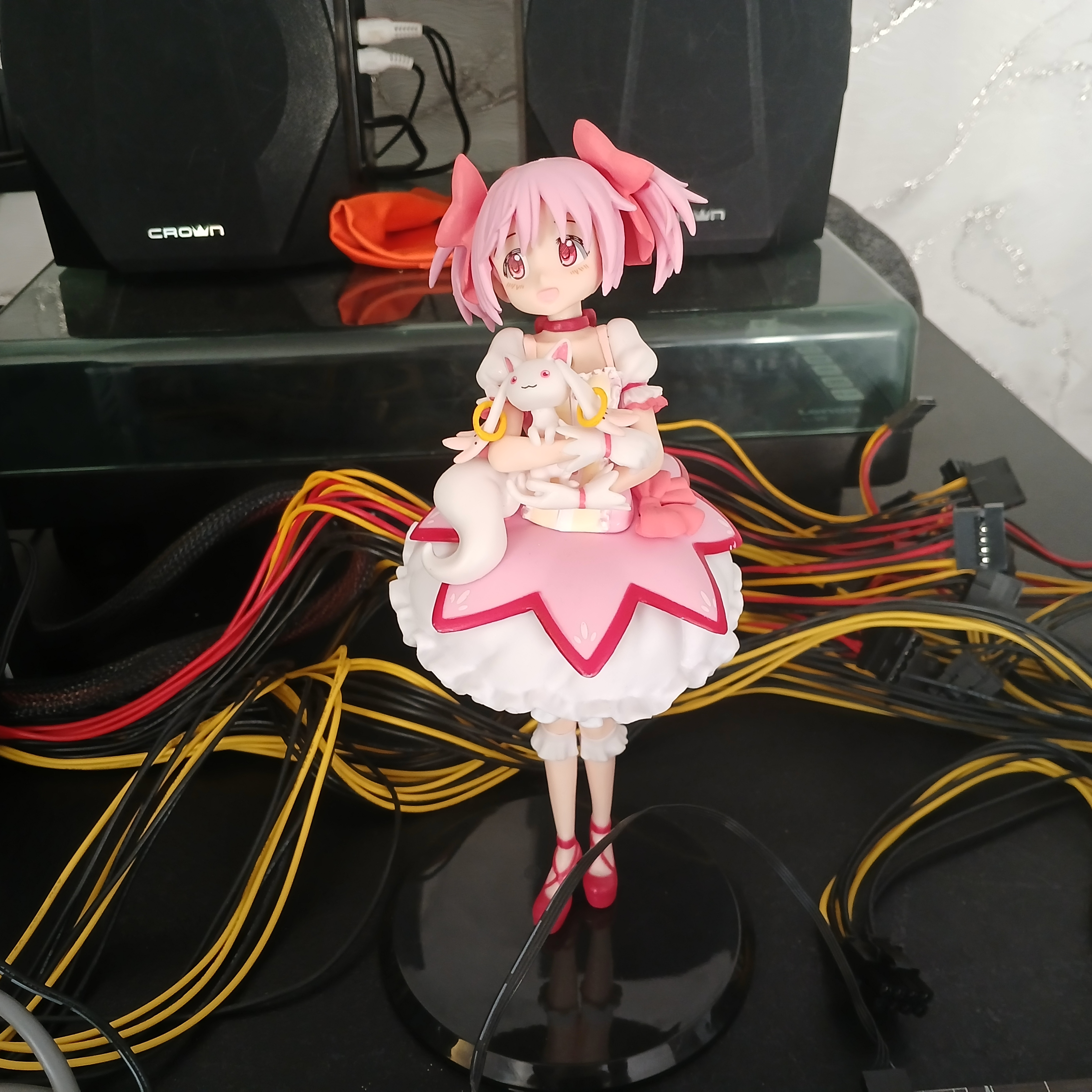 6112x6112