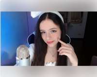 992x787