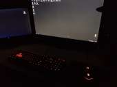 563