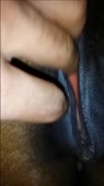606x1076