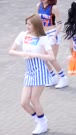 608x1080