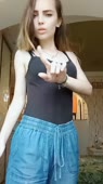 576x1024