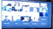 582x320