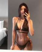 888x1080