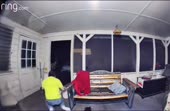 550x360