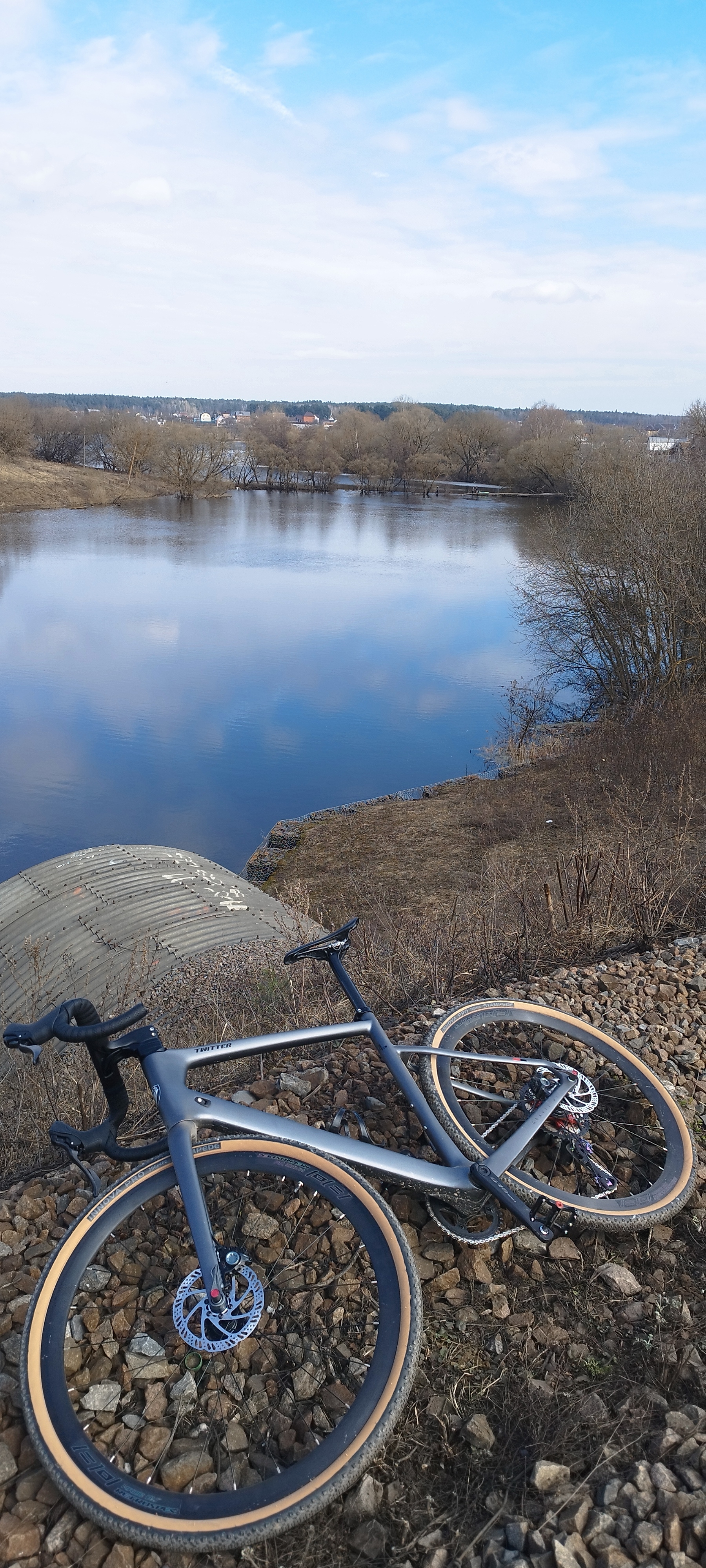 1800x4000