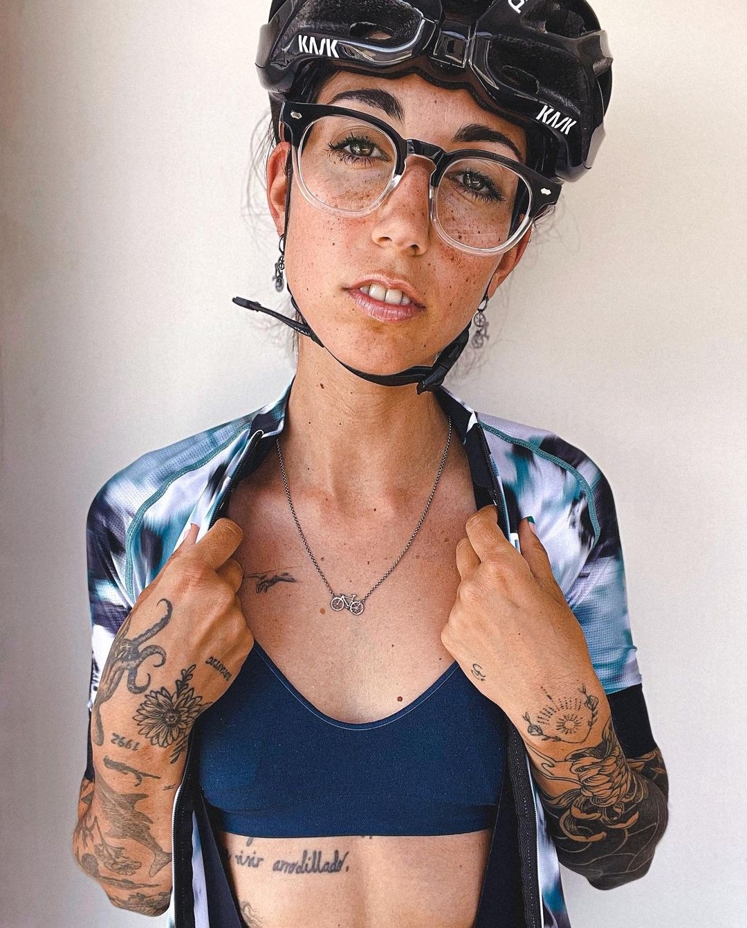 1080x1340