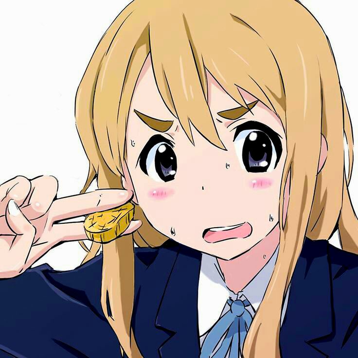 736x736