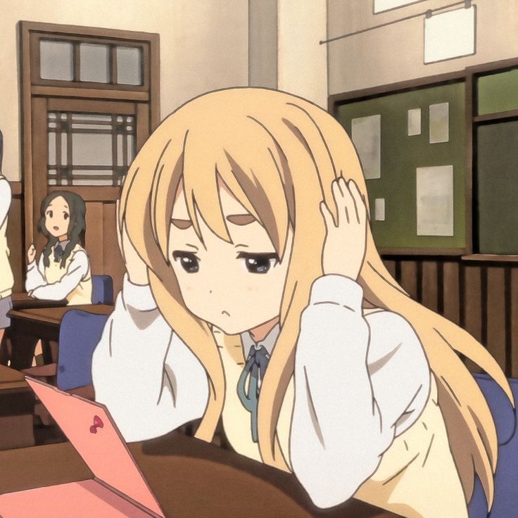736x736