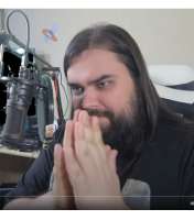 693x785