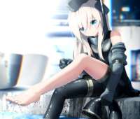 807x686