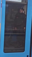 576x1024