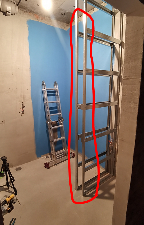 496x778