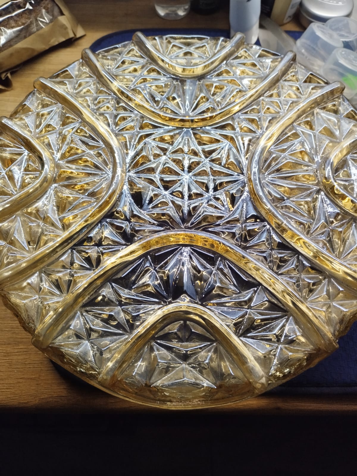 1200x1600