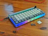 570x429