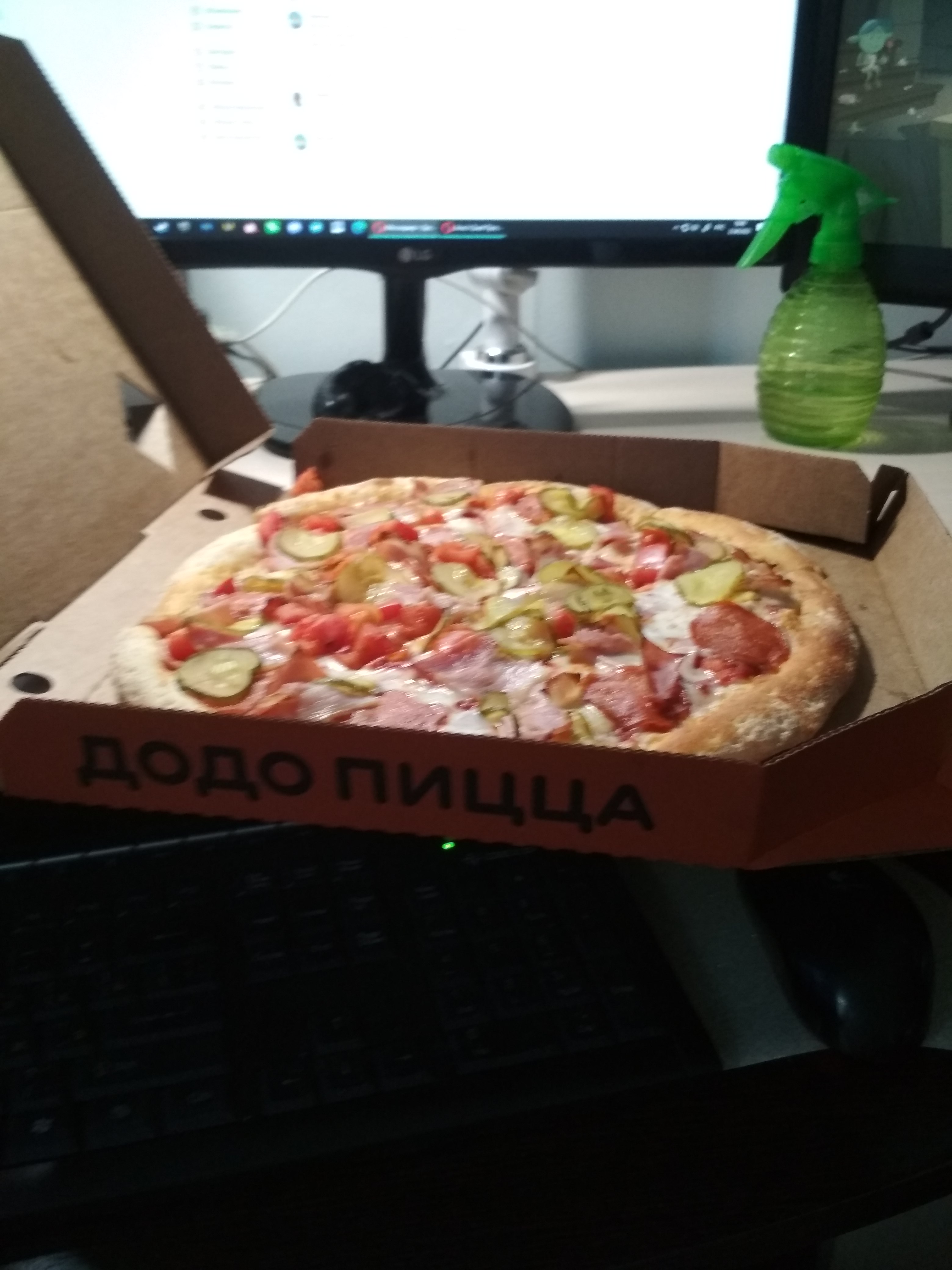 3120x4160