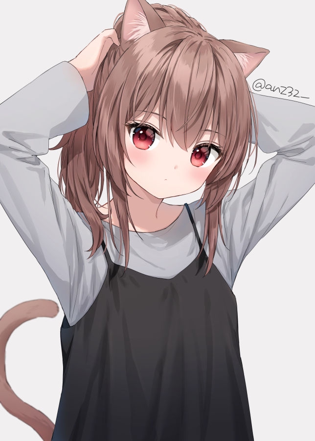 644x900