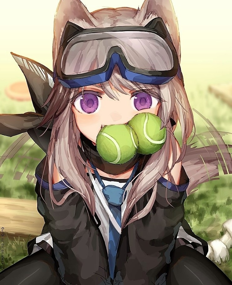 740x906