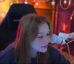 270x235