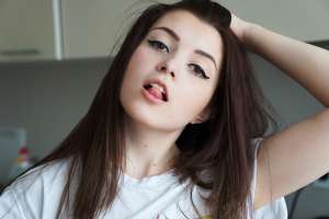 1280x855