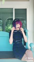 720x1280