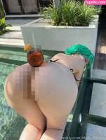 820x1080