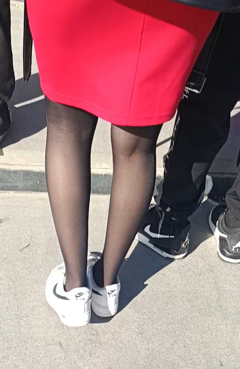 834x1280