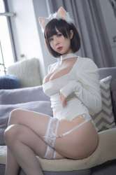 510x765