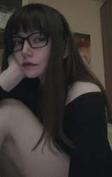 817x1280