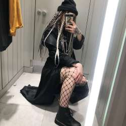 752x750