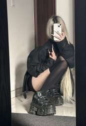 736x1067