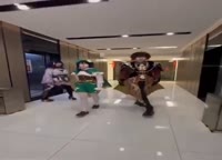 498x360