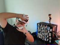 560x421