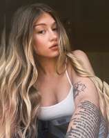 881x1111