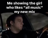900x720