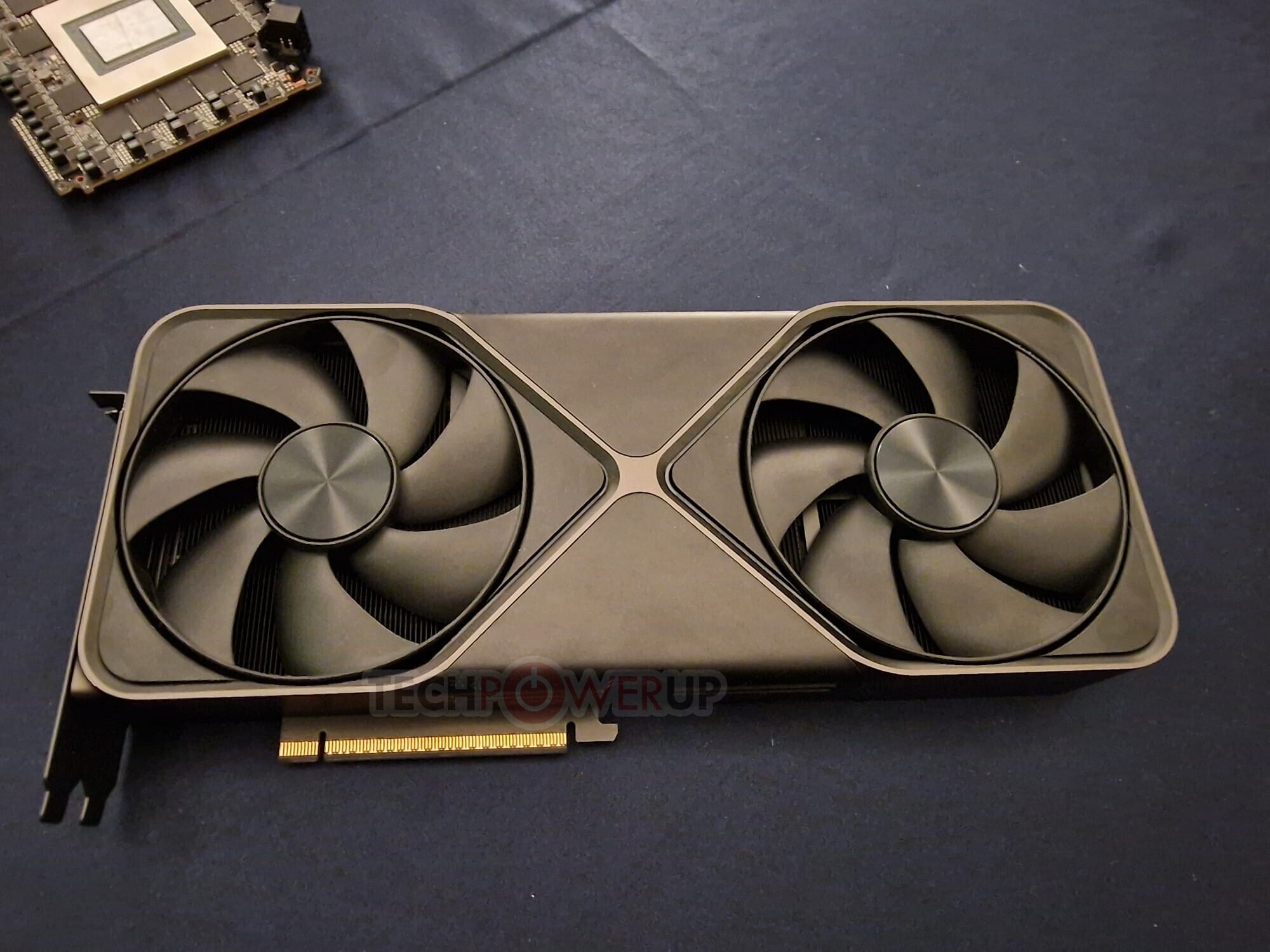 2000x1500