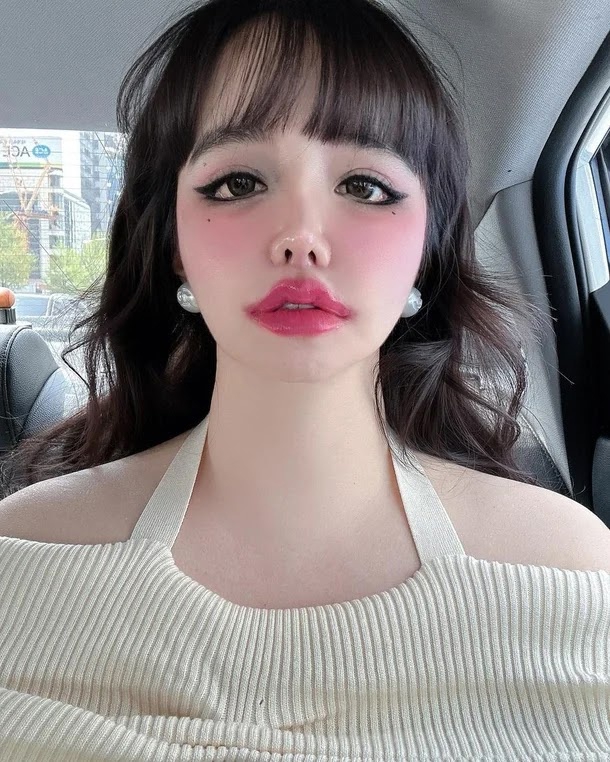 610x762