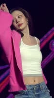 928x1650