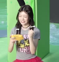 718x756
