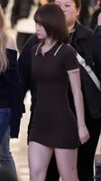 718x1280