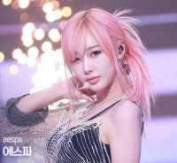 781x719