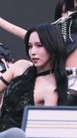 576x1024