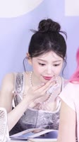576x1024