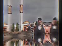 476x360