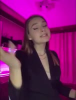 336x442
