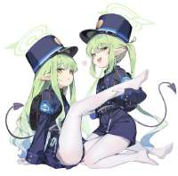 735x727