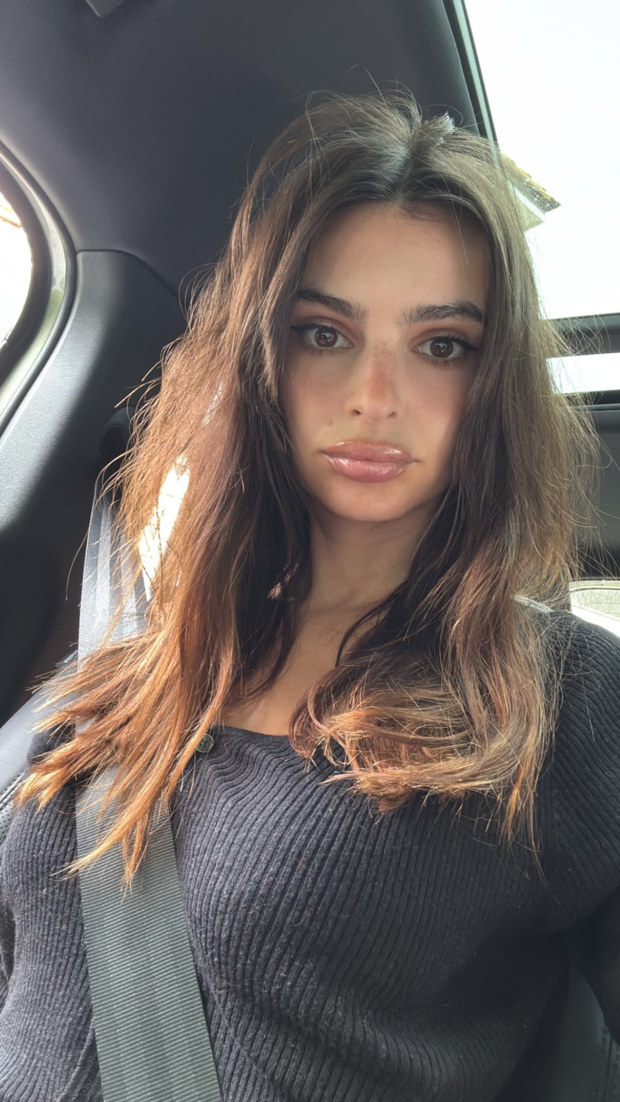 1206x2144